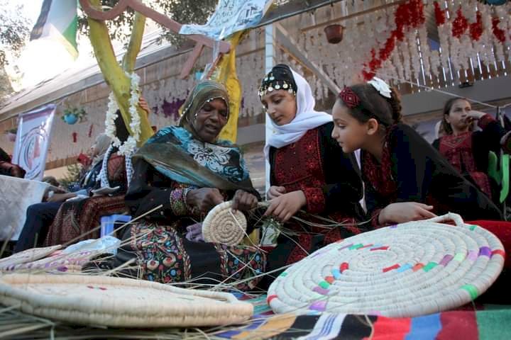 الفلكلور الفلسطيني