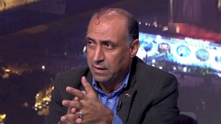 الدكتور أيمن الرقب استاد العلوم السياسية