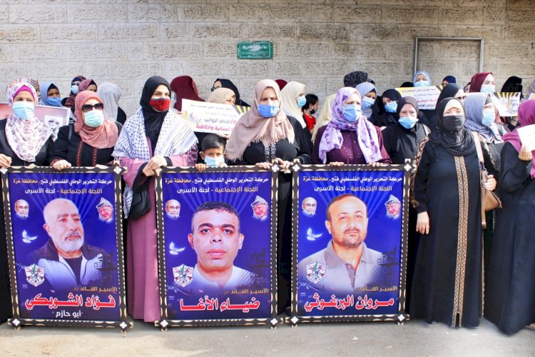 غزة: وقفة نسوية تضامناً مع الأسير ماهر الأخرس