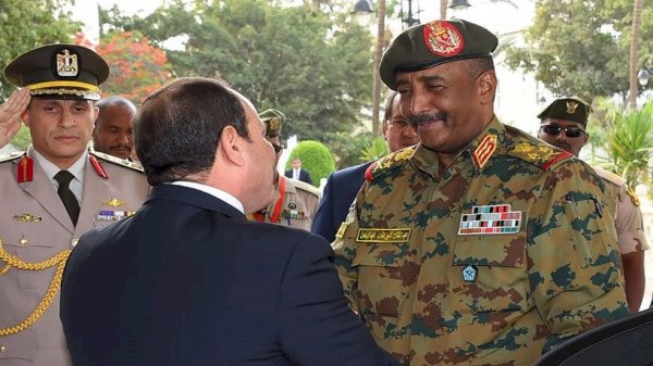 عبد الفتاح السيسي وعبد الفتاح البرهان