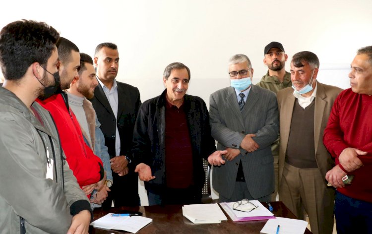 زيارة رشيد ابو شباك لمكاتب محافظة غزة 
