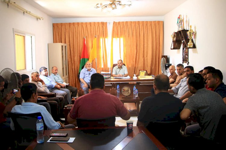 رفح:استقبلت لجنة العلاقات الوطنية بحركة فتح في محافظة رفح في مكتبها وفد من حـ ـركة حـ ـماس في إطار تعزيز العلاقات الثنائية والوطنية والعمل معاً من أجل خدمة أبناء شعبنا ووطننا الغالي.