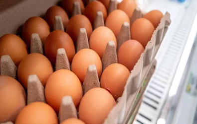 استنفار في أمريكا بعد سحب نحو 20 مليون حبة بيض من الأسواق