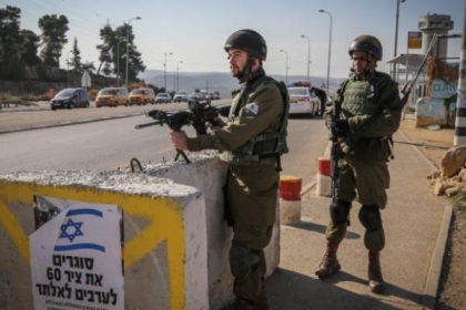 جنين: قوات الاحتلال تنصب حاجزًا على مدخل يعبد