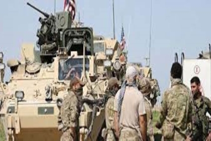 انفجارات عنيفة تهز قاعدة الجيش الأمريكي في حقول نفط "الجبسة" شرق سوريا