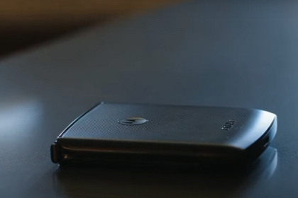 موتورولا تستعد للكشف عن أقوى هواتفها القابلة للطي