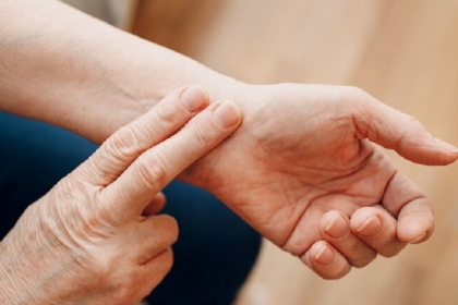 طبيب قلب: النبض فوق 120 من أعراض عدد من الأمراض