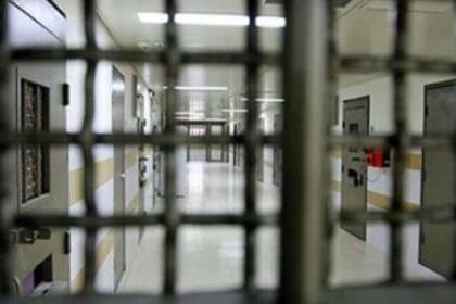 5 أسرى يدخلون أعوامًا جديدة من الأسر في سجون الاحتلال