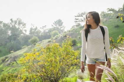 دراسة: المشي ساعة واحدة في الطبيعة يقلل من التوتر