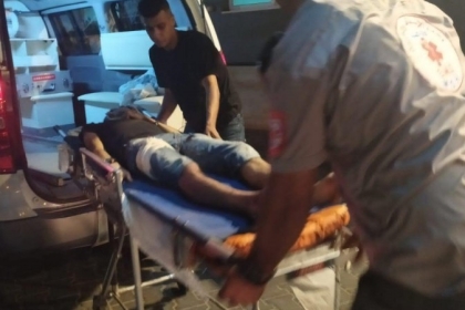 اصابة شاب بالرصاص الحي خلال مواجهات مع الاحتلال في مدينة نابلس