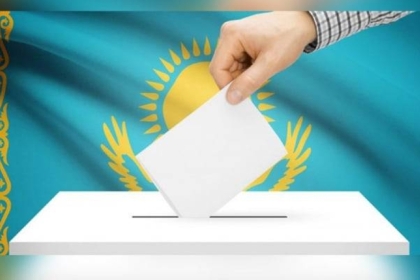 الكازاخستانيون يبدأون التصويت في الانتخابات الرئاسية
