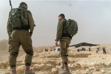 الاحتلال يرفع حالة التأهب على حدود غزة ويوجه رسالة لمصر وقطر