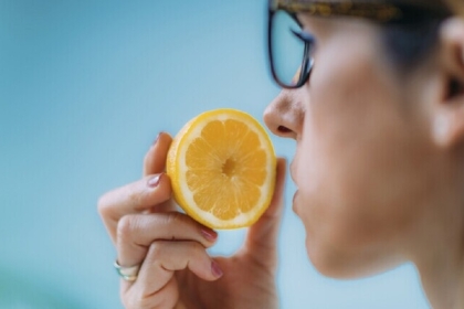 ماذا يعني فقدان حاسة الشم في متوسط العمر؟