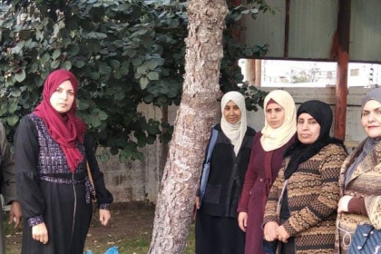 مجلس المرأة في حركة فتح بالمحافظة الوسطى يستكمل مبادرة "الوفاء لأهل العطاء" 