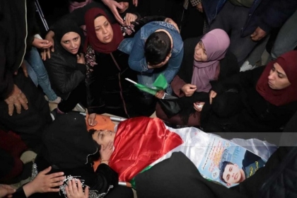 جماهير غفيرة تشيع جثمان الشهيد الطفل قصي واكد في جنين