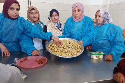 بالصور: لجنة المؤسسات والمراكز النسوية بمجلس المرأة تنفذ يوماً تعايشياً بجمعية بنت الريف في محافظة الشمال