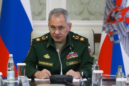 وزير الدفاع الروسي يزور ماريوبول وأوكرانيا تعلن إسقاط 13 طائرة مسيّرة "متفجرة"