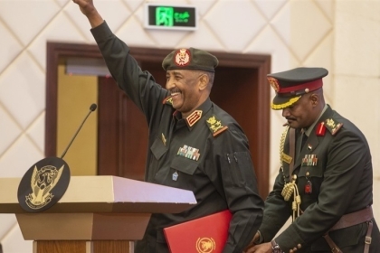 تسريبات سودانية.. حكومة مدنية برئاسة عسكرية