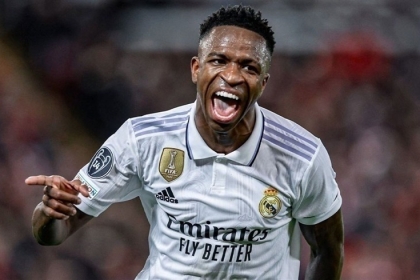 أغلى 10 لاعبين في قمة الريال وليفربول