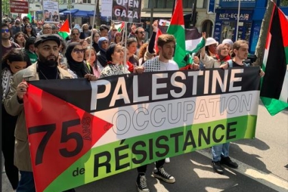 صور.. إصلاحي فتح يشارك بمظاهرة حاشدة في باريس تنديداً بالعدوان على غزة ودعماً للشعب الفلسطيني