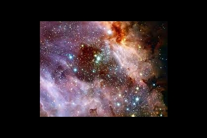 يتتبعه العلماء منذ ربع قرن.. تسجيل "غريب" من الفضاء الكوني