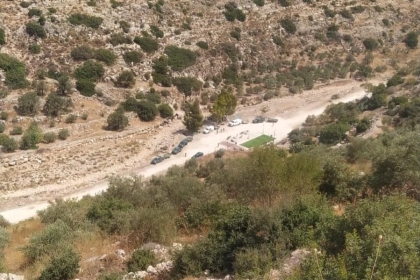 الاحتلال يهدم منتزهاً ويحطم أشجاراً غرب سلفيت