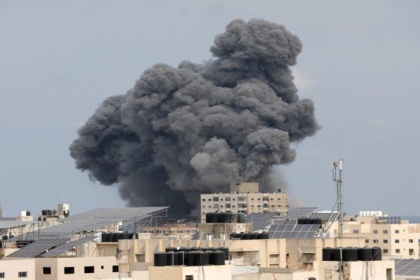 الاحتلال يدمر أكبر مصنع للأدوية في قطاع غزة