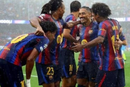 الدوري الاسباني: برشلونة يكتسح راسينج سانتاندير بسباعية ويواصل الصدارة