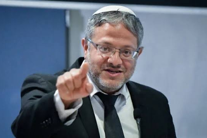 بن غفير يهاجم نتنياهو ويرفض حقيبة "السياحة" ويشترط حكومة "يمين كامل"