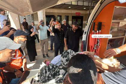 شهيد باستهداف تجمع للمواطنين في مواصي خانيونس جنوب قطاع غزة