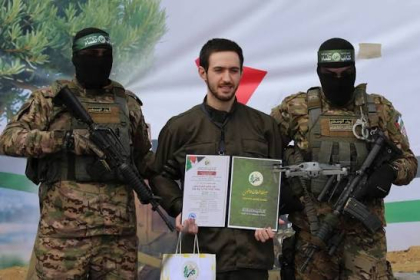 قيادي إسرائيلي سابق: كان بمقدورنا إعادة كافة المحتجزين أحياء من غزة
