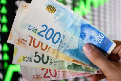 أسعار صرف العملات مقابل الشيكل في فلسطين اليوم السبت