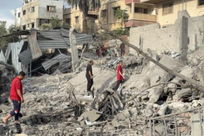شهيدان بقصف دراجة وإصابات بعد قصف منزل في عدوان متواصل على قطاع غزة