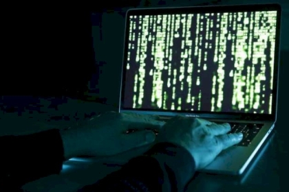 بعد 'أربعاء الاختراقات'.. مفاجآت بشأن 'قراصنة تويتر'