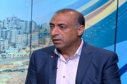 الرقب : الاتصالات بين السلطة والاحتلال لتحقيق خدمات للضفة ولا تحريك حقيقي لعملية السلام