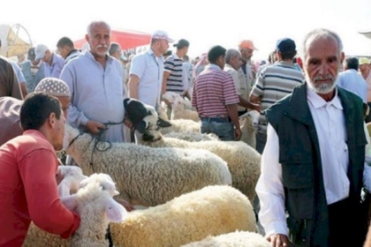 السعودية تُعلن رؤية هلال ذي الحجة وموعد أول أيام عيد الأضحى 2023