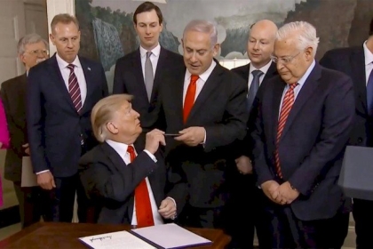 مسؤول أمريكي: لا اتصالات مع "إسرائيل" بشأن الضمّ