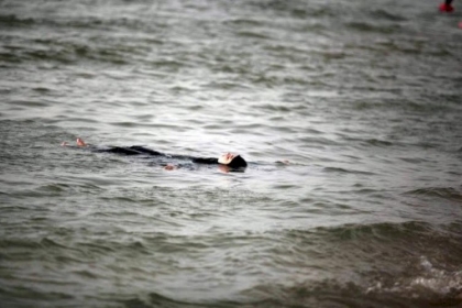 غزة:  إغلاق البحر أمام حركة الملاحة بسبب سوء الأحوال الجوية