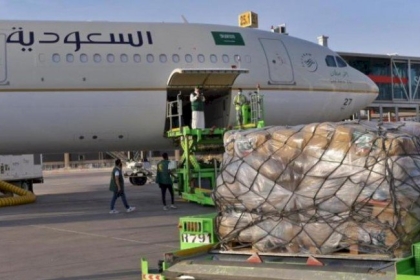 السعودية تسيّر الطائرة الثالثة لمساعدة منكوبي انفجار بيروت