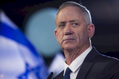 استطلاع: حزب "أزرق أبيض" لا يتخطى نسبة الحسم