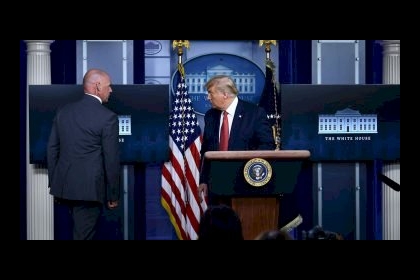 إطلاق نار في محيط البيت الأبيض يجبر ترامب على إنهاء مؤتمر صحفي