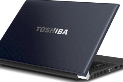 توشيبا تودع الكمبيوتر المحمول بعد رحلة دامت 35 عاما.