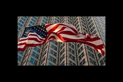 محكمة أمريكية تدين الشرطي قاتل جورج فلويد وبايدن يشيد بالخطوة