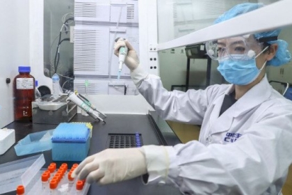 الصين تسجل أسوأ تفش لفيروس كورونا