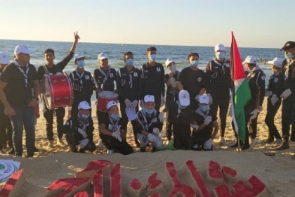 تنفيذ مبادرة شبابية تطوعية بعنوان "شاطئنا بأيدينا أجمل 3" في محافظة رفح