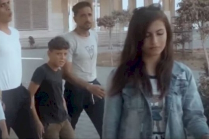 انتقادات واسعة لمهرجان غنائي شعبي بغزة