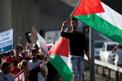 تحليل: هل يُعبر بيان القيادة الوطنية الموحدة عن تطلعات الشعب الفلسطيني