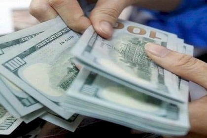 هبوط حاد على سعر الدولار مقابل الشيكل