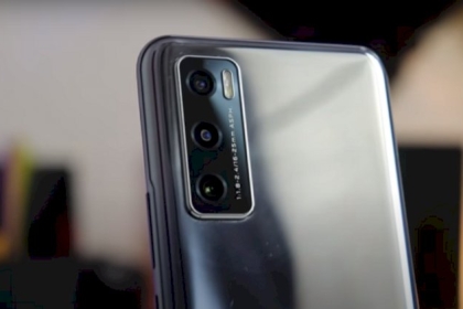 أحدث منافس لهواتف هواوي الذكية