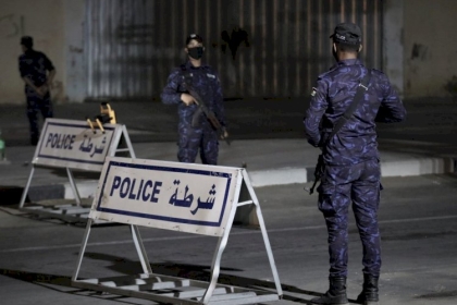 الداخلية تعقب على انهيار السور الخارجي لإحدى البنايات السكنية بمنطقة تل الهوا